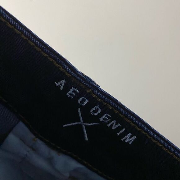 American Eagle Dark Wash Hi-rise Shortie Size 0 - Picture 9 of 9